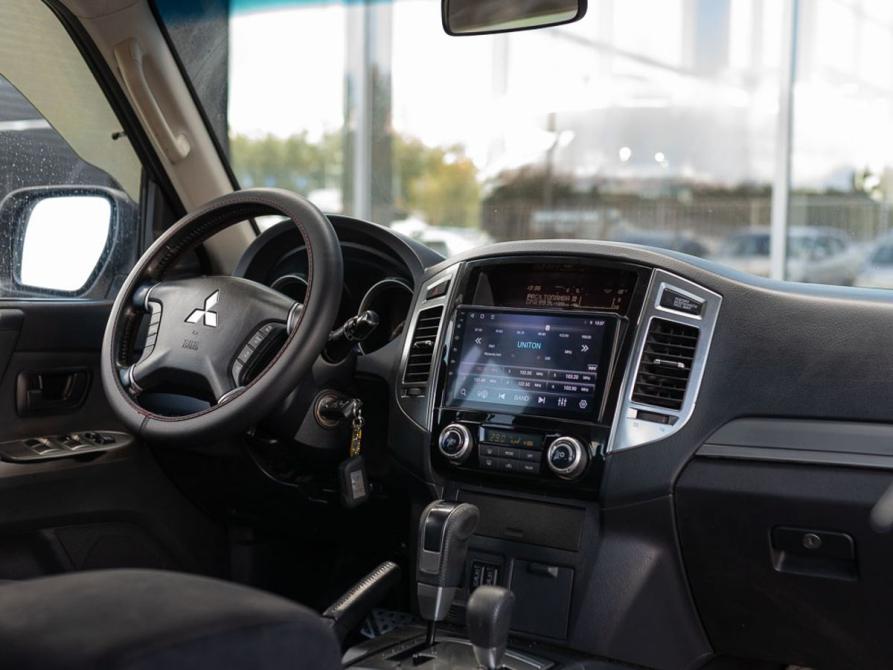 Mitsubishi Pajero IV Рестайлинг 1 Новосибирск  - изображение 10