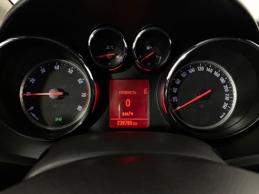 Opel Astra J Рестайлинг Воронеж  - изображение 14