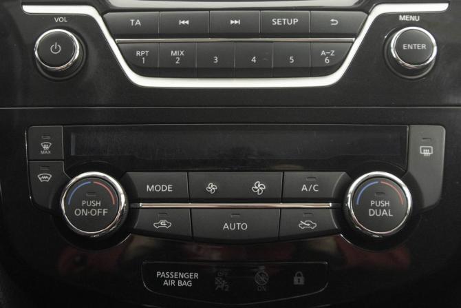 Nissan Qashqai II с пробегом 2017 года, цена 1 439 000 рублей, 200000 км, внедорожник, Автокод Объявления