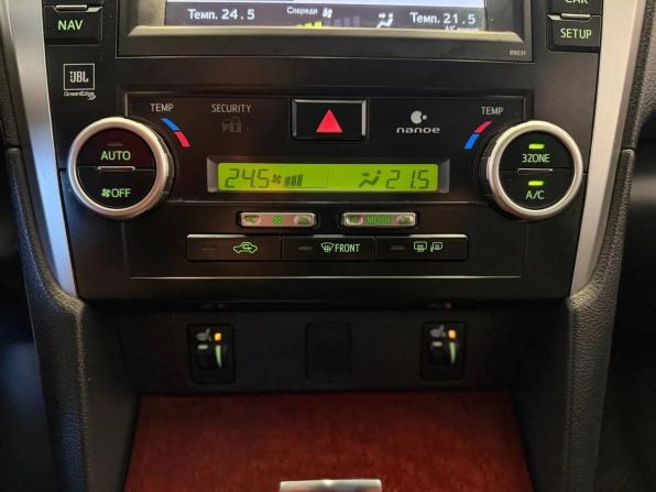 Toyota Camry VII (XV50) с пробегом 2013 года, цена 1 650 000 рублей, 227030 км, седан, Автокод Объявления