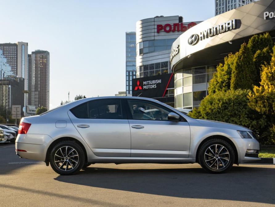 Skoda Octavia III (A7) Москва  - изображение 3