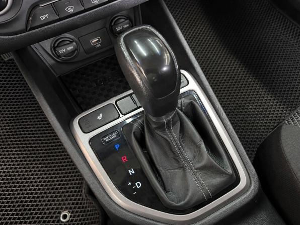 Hyundai Creta I Рестайлинг с пробегом 2021 года, цена 1 829 000 рублей, 97162 км, внедорожник, Автокод Объявления