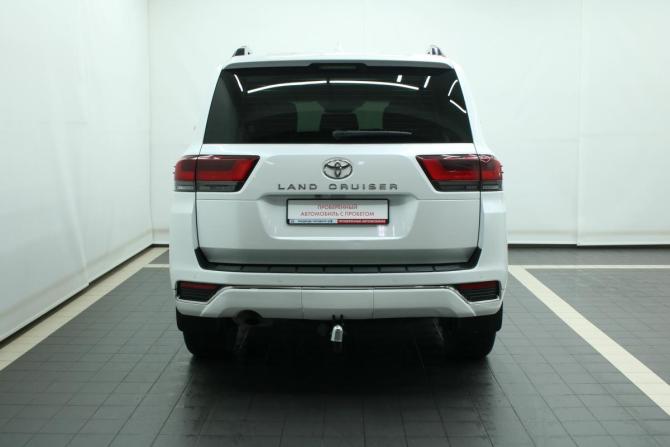 Toyota Land Cruiser 300 Series с пробегом 2021 года, цена 10 300 000 рублей, 117853 км, внедорожник, Автокод Объявления