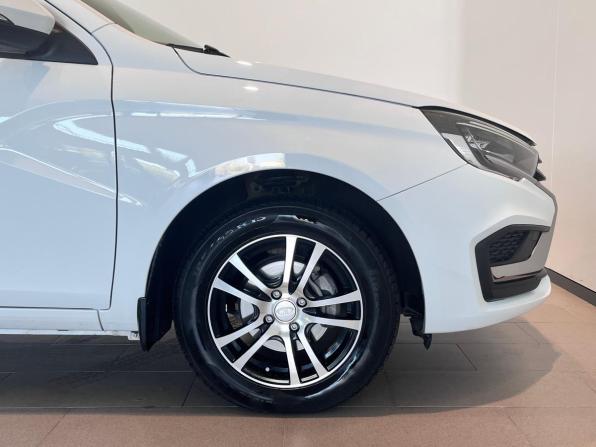 Lada (ВАЗ) Vesta I Рестайлинг (NG) с пробегом 2024 года, цена 1 420 000 рублей, 26253 км, седан, Автокод Объявления
