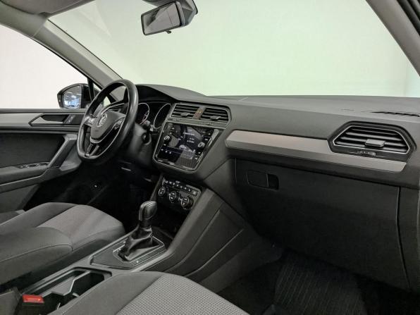 Volkswagen Tiguan II с пробегом 2020 года, цена 2 650 000 рублей, 95934 км, внедорожник, Автокод Объявления