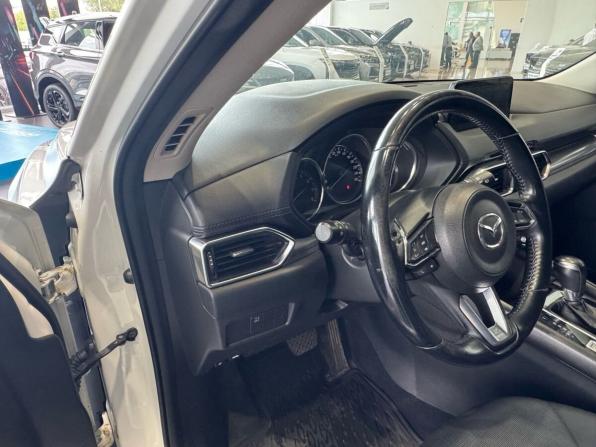 Mazda CX-5 II с пробегом 2017 года, цена 2 445 000 рублей, 146000 км, внедорожник, Автокод Объявления