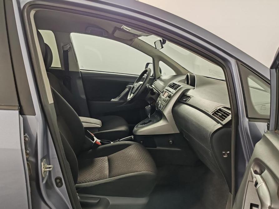 Toyota Verso I Москва  - изображение 20