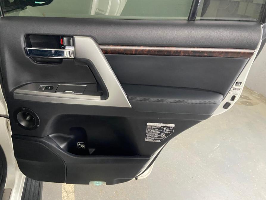 Toyota Land Cruiser 200 Series Рестайлинг 1 Екатеринбург  - изображение 23