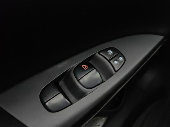 Nissan Sentra VII (B17) с пробегом 2014 года, цена 780 000 рублей, 205000 км, седан, Автокод Объявления