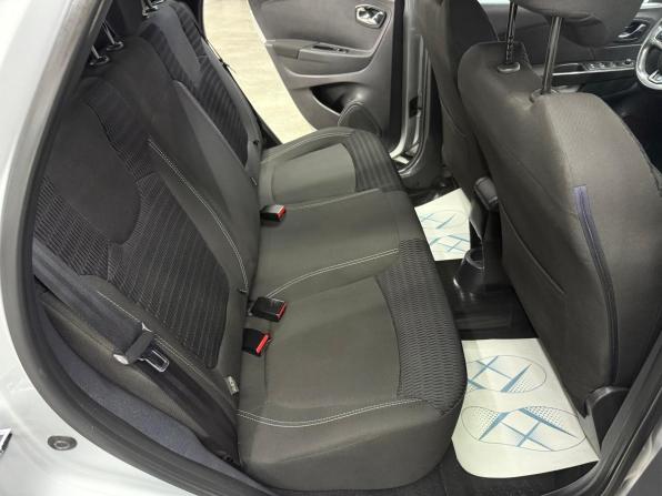 Renault Kaptur I с пробегом 2017 года, цена 1 330 000 рублей, 74741 км, внедорожник, Автокод Объявления