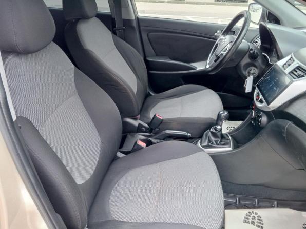 Hyundai Solaris I с пробегом 2013 года, цена 520 000 рублей, 254438 км, хэтчбек, Автокод Объявления