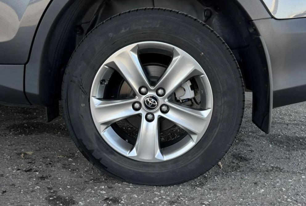 Toyota RAV4 IV (XA40) Киров  - изображение 28