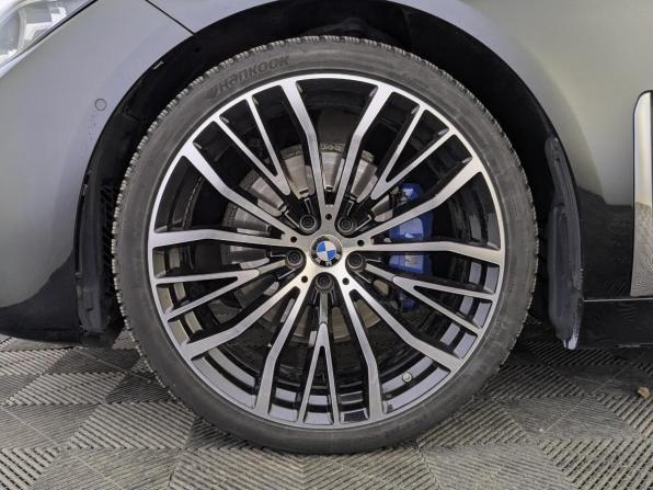 BMW 7 серии VI (G11/G12) Рестайлинг с пробегом 2019 года, цена 6 550 000 рублей, 93816 км, седан, Автокод Объявления