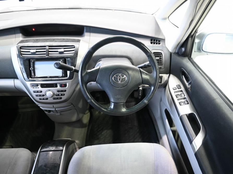 Toyota Opa I Ростов-на-Дону  - изображение 12