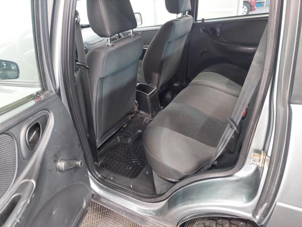Chevrolet Niva I Рестайлинг с пробегом 2015 года, цена 560 000 рублей, 232750 км, внедорожник, Автокод Объявления