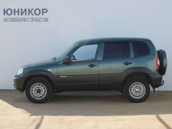 Chevrolet Niva I Рестайлинг с пробегом 2015 года, цена 539 000 рублей, 135104 км, внедорожник, Автокод Объявления