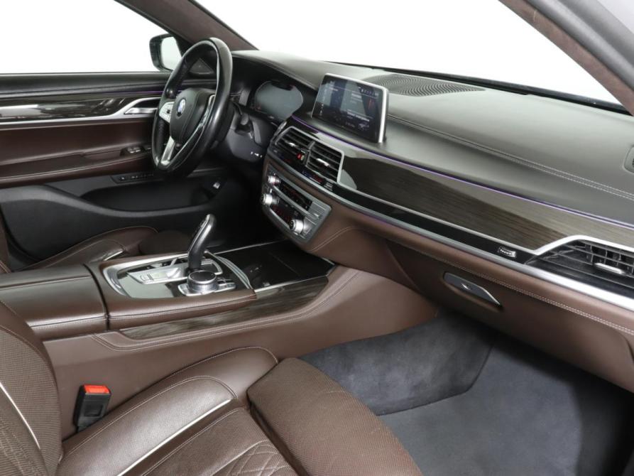 BMW 7 серии VI (G11/G12) Рестайлинг Москва  - изображение 9