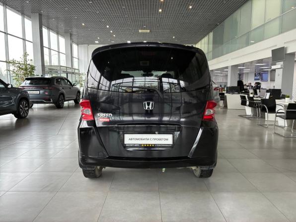 Honda Freed I с пробегом 2008 года, цена 645 000 рублей, 200000 км, компактвэн, Автокод Объявления