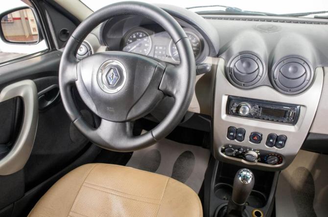 Renault Logan I Рестайлинг с пробегом 2010 года, цена 349 000 рублей, 230000 км, седан, Автокод Объявления