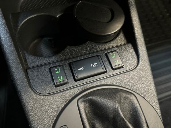 Skoda Fabia II Рестайлинг с пробегом 2012 года, цена 710 000 рублей, 94050 км, хэтчбек, Автокод Объявления