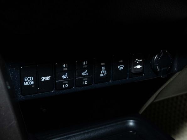 Toyota RAV4 IV (XA40) с пробегом 2013 года, цена 1 610 000 рублей, 181000 км, внедорожник, Автокод Объявления