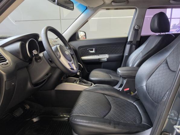 Kia Soul I Рестайлинг с пробегом 2012 года, цена 899 000 рублей, 209672 км, хэтчбек, Автокод Объявления