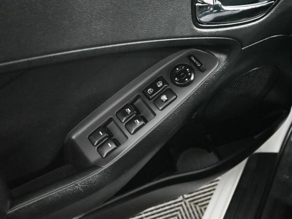 Kia Cerato III Рестайлинг (Classic) с пробегом 2017 года, цена 1 720 000 рублей, 109922 км, седан, Автокод Объявления