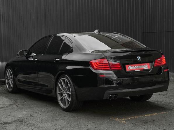 BMW 5 серии VI (F10/F11/F07) Рестайлинг с пробегом 2013 года, цена 2 050 000 рублей, 307293 км, седан, Автокод Объявления