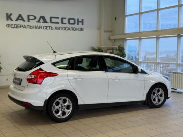Ford Focus III с пробегом 2013 года, цена 930 000 рублей, 121000 км, хэтчбек, Автокод Объявления