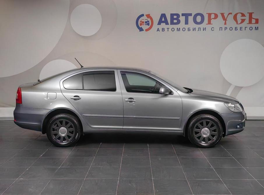 Skoda Octavia II (A5) Рестайлинг Москва  - изображение 5