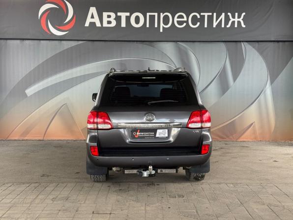 Toyota Land Cruiser 200 Series с пробегом 2011 года, цена 3 200 000 рублей, 226900 км, внедорожник, Автокод Объявления