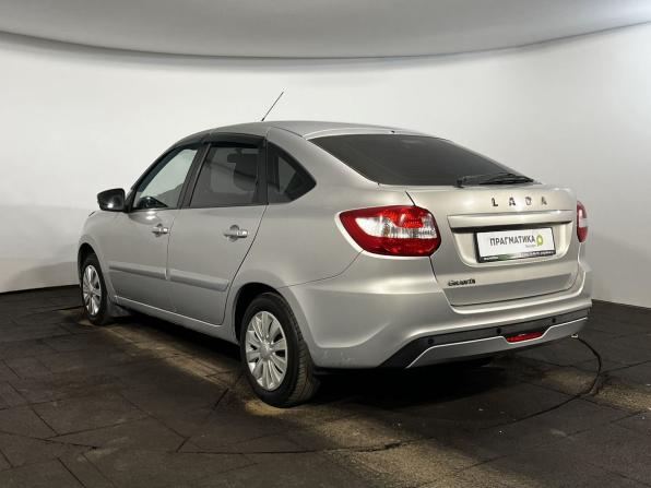Lada (ВАЗ) Granta I Рестайлинг с пробегом 2018 года, цена 579 900 рублей, 125677 км, хэтчбек, Автокод Объявления