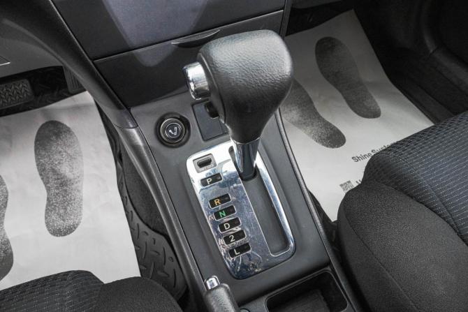 Toyota Corolla IX (E120 E130) Рестайлинг с пробегом 2006 года, цена 649 000 рублей, 184000 км, хэтчбек, Автокод Объявления