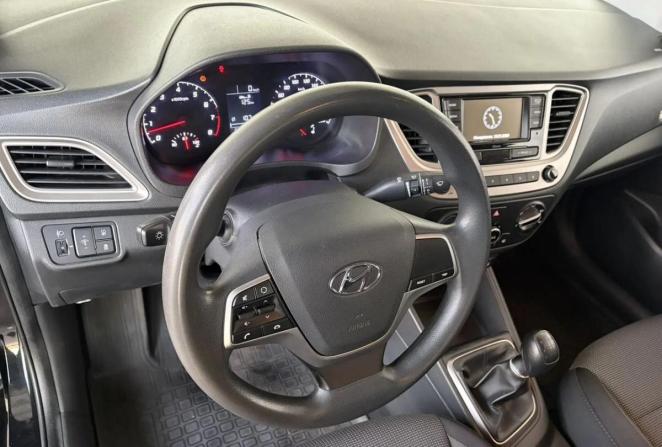 Hyundai Solaris II с пробегом 2020 года, цена 1 420 000 рублей, 73827 км, седан, Автокод Объявления