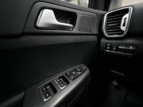 Kia Sportage IV с пробегом 2016 года, цена 2 050 000 рублей, 88469 км, внедорожник, Автокод Объявления