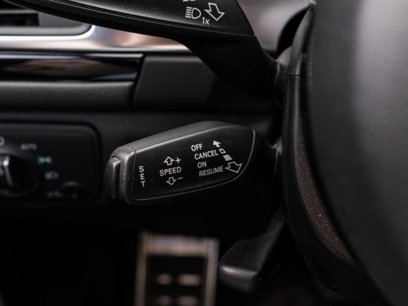 Audi A6 IV (C7) Рестайлинг с пробегом 2016 года, цена 2 399 000 рублей, 188930 км, седан, Автокод Объявления
