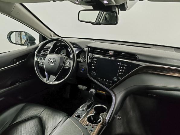 Toyota Camry VIII (XV70) с пробегом 2018 года, цена 2 699 000 рублей, 138776 км, седан, Автокод Объявления