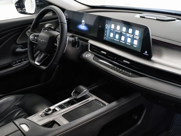 Chery Arrizo 8 с пробегом 2023 года, цена 2 100 000 рублей, 27291 км, седан, Автокод Объявления
