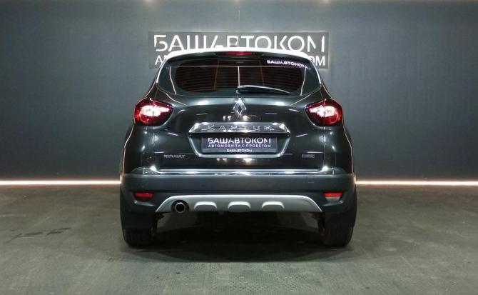 Renault Kaptur I с пробегом 2017 года, цена 1 550 000 рублей, 122368 км, внедорожник, Автокод Объявления
