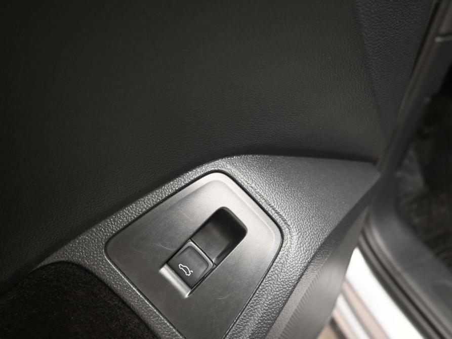 Volkswagen Tiguan II Рестайлинг Ростов-на-Дону  - изображение 24