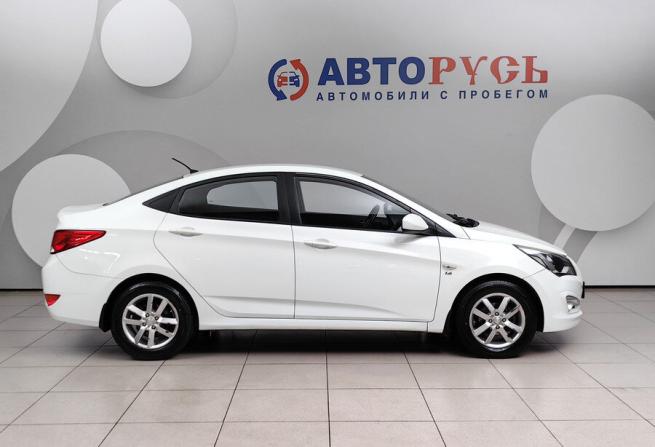 Hyundai Solaris I Рестайлинг с пробегом 2015 года, цена 1 029 000 рублей, 91432 км, седан, Автокод Объявления