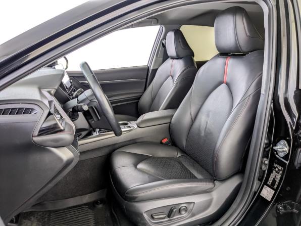 Toyota Camry VIII (XV70) Рестайлинг с пробегом 2021 года, цена 3 737 500 рублей, 63156 км, седан, Автокод Объявления