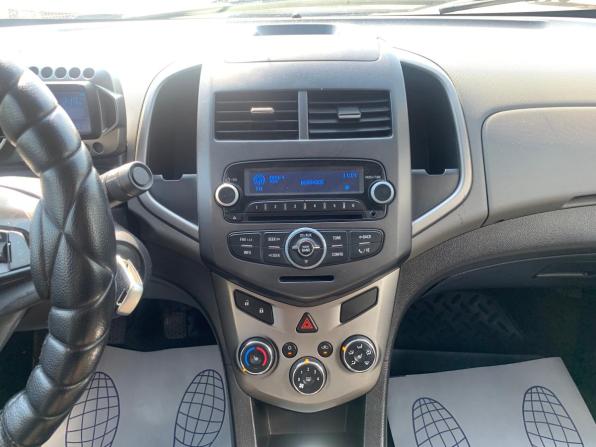 Chevrolet Aveo II с пробегом 2013 года, цена 400 000 рублей, 281100 км, седан, Автокод Объявления