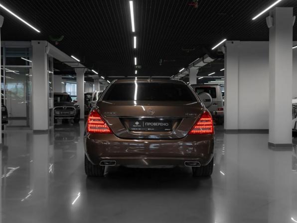 Mercedes-Benz S-Класс V (W221) Рестайлинг с пробегом 2010 года, цена 2 500 000 рублей, 196964 км, седан, Автокод Объявления