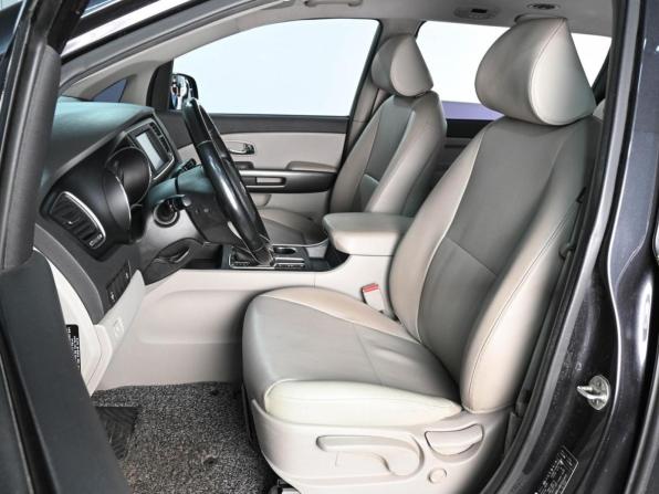 Kia Carnival III с пробегом 2019 года, цена 3 255 000 рублей, 93920 км, минивэн, Автокод Объявления