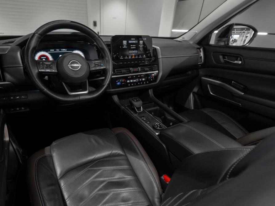 Nissan Pathfinder V Москва  - изображение 9