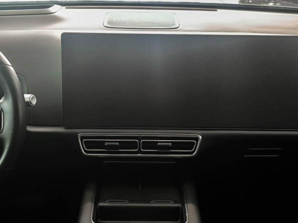 Li Auto (Lixiang) L9 I с пробегом 2023 года, цена 5 900 000 рублей, 67538 км, внедорожник, Автокод Объявления