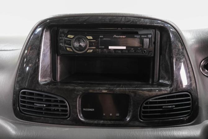 Toyota Noah IV (R90) с пробегом 1999 года, цена 759 000 рублей, 469000 км, минивэн, Автокод Объявления