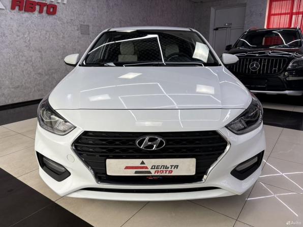 Hyundai Solaris II с пробегом 2017 года, цена 1 195 000 рублей, 108048 км, седан, Автокод Объявления