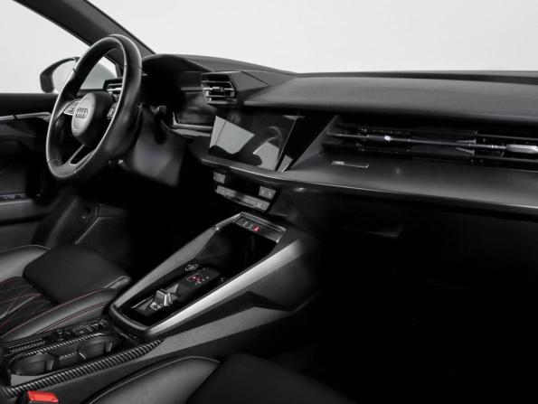 Audi A3 IV (8Y) с пробегом 2021 года, цена 2 750 000 рублей, 38814 км, седан, Автокод Объявления
